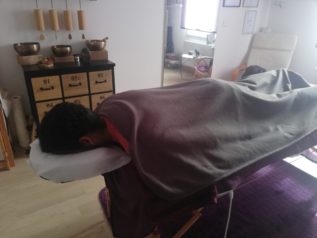 Massage Amma allongé